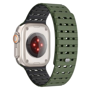 Apple Watch Series 49mm - 45mm - 44mm - 42mm Magnetic Silicone Watch Band - Army Green+Black