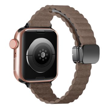Apple Watch Series 49mm - 45mm - 44mm - 42mm Universal Slim Magnetic Watch Band - Light Tan